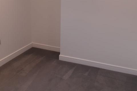 2 bedroom property to rent, London Road, Hurst Green, Etchingham, TN19