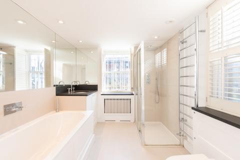 3 bedroom terraced house for sale, Kensington Church Walk, London, W8