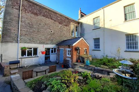 3 bedroom semi-detached house for sale, Lion Street, Brecon, Powys.