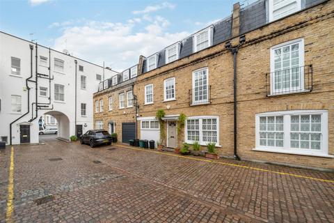 undefined, Coleherne Mews, London