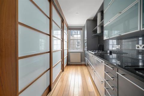 undefined, Coleherne Mews, London