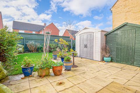 2 bedroom semi-detached house for sale, Collingwood Gardens, Milton Keynes MK10