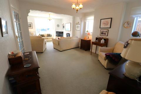 4 bedroom semi-detached house for sale, Eastwood Road, Rayleigh, SS6