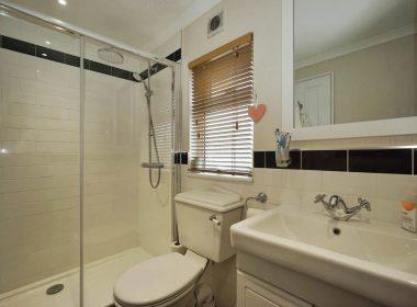 Preloved Omar Elveden Cottage Tranquility Park Dev