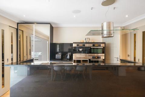 3 bedroom apartment for sale, Wellington Road, London, NW8