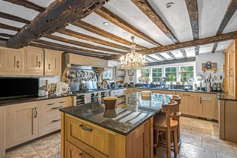 5 bedroom country house for sale, High Street, Eggington, LU7