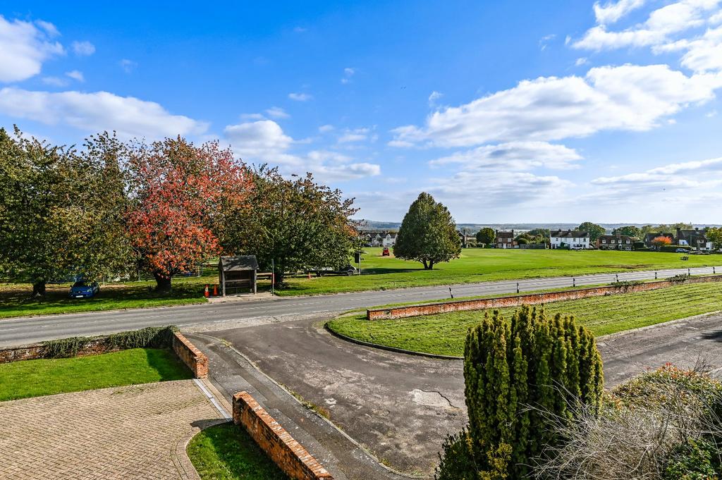View To Front