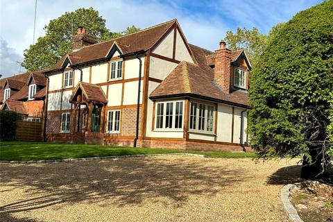undefined, Winter Hill Road, Nr Maidenhead SL6