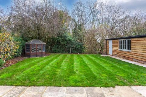 undefined, Winter Hill Road, Nr Maidenhead SL6