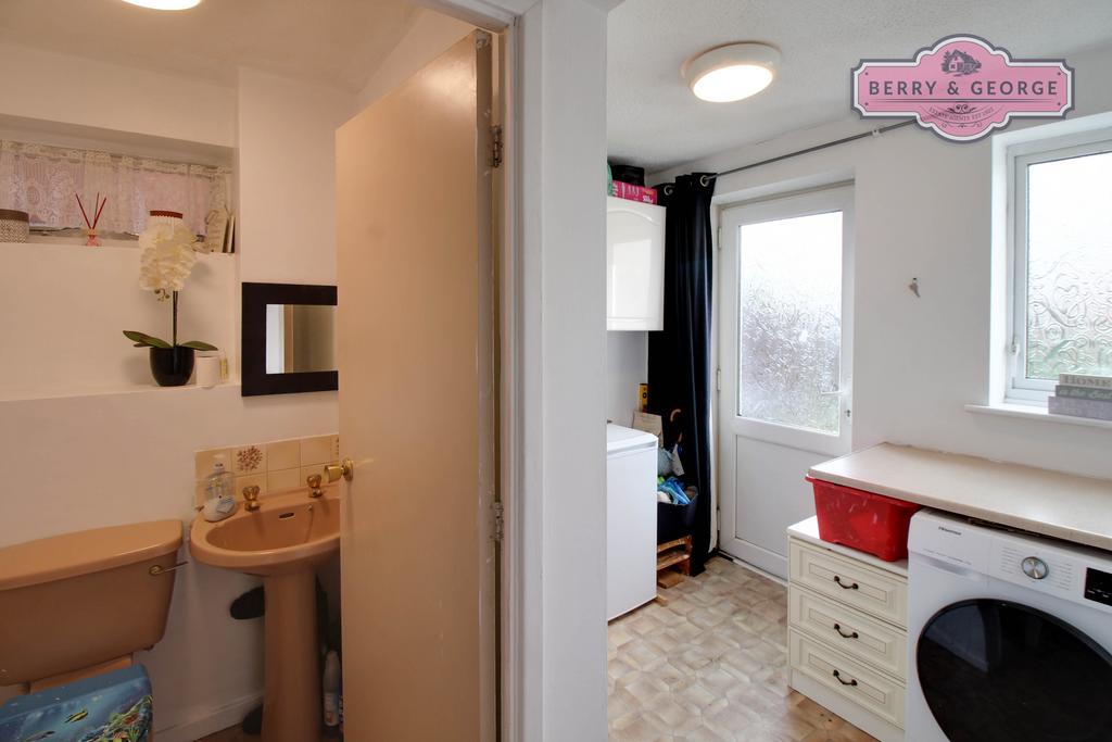 Utiity/Cloakroom