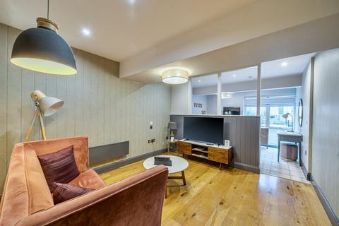 undefined, Kings Road, Harrogate, North Yorkshire, HG1