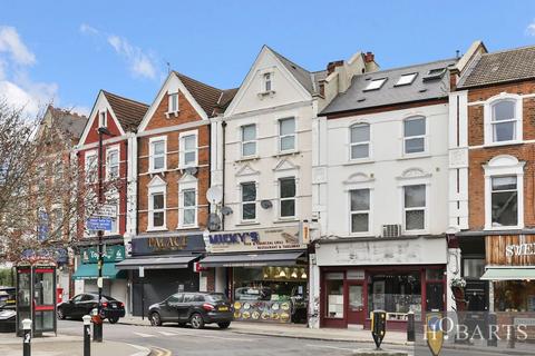 2 bedroom flat to rent, 5 Crescent Road, N22