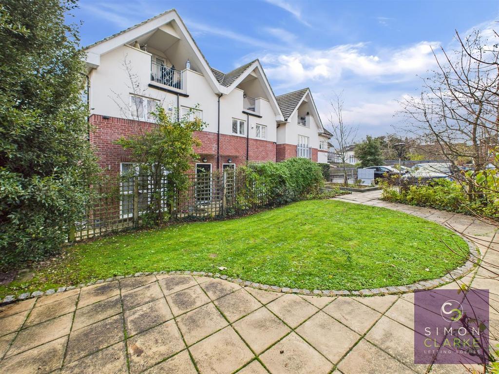 CAM05425 G0-PR0075-STILL026.jpg