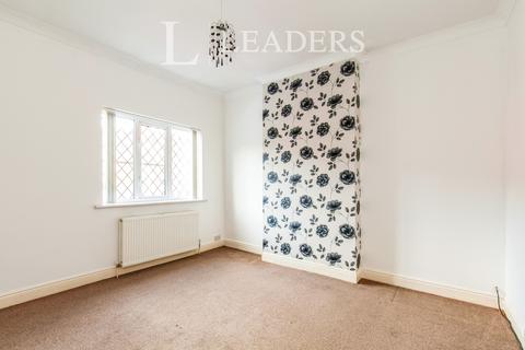 2 bedroom semi-detached house to rent, Cemetery Road, Leabrooks, DE55