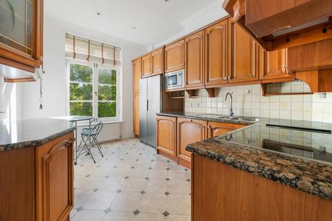 3 bedroom apartment for sale, Lauderdale Road, London, W9