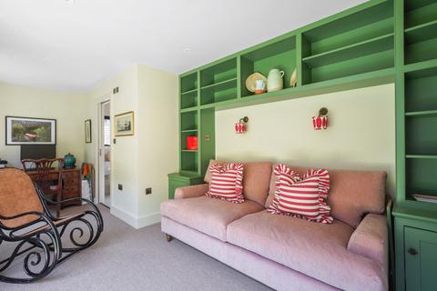3 bedroom flat for sale, Brondesbury Villas, london, NW6
