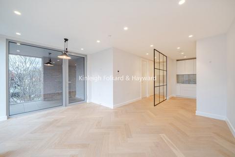 undefined, Maple Path, London, E5