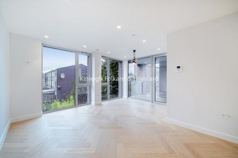 undefined, Maple Path, London, E5