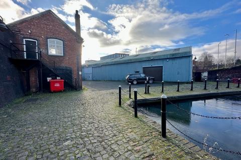 Industrial unit to rent, Wednesfield road Wolverhampton WV1 1LJ