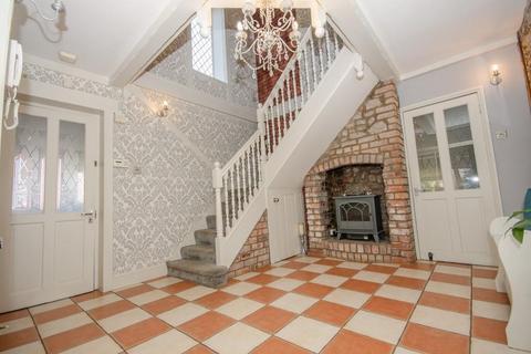 5 bedroom detached house for sale, Riding Barn Hill, Wick, Bristol, BS30 5QZ