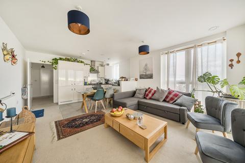 2 bedroom apartment for sale, Hampden Road, Kingston-upon-Thames, London, KT1