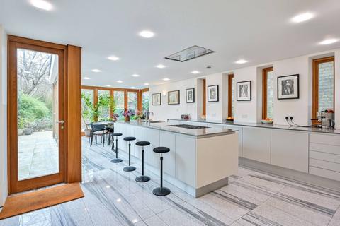 5 bedroom semi-detached house for sale, Barry Road, East Dulwich, London, SE22