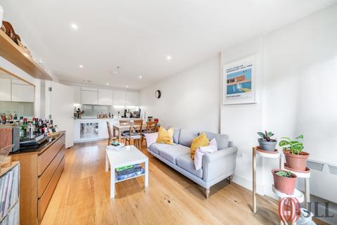 undefined, Tiltman Place, Finsbury Park, N7