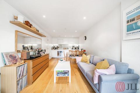 undefined, Tiltman Place, Finsbury Park, N7
