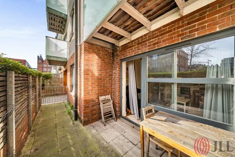 undefined, Tiltman Place, Finsbury Park, N7