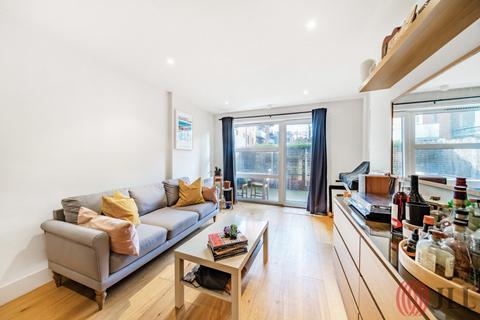 undefined, Tiltman Place, Finsbury Park, N7