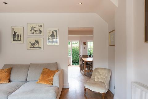 undefined, Corringway, London, NW11