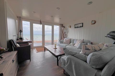 1 bedroom beach hut for sale, Calshot Beach, Calshot SO45