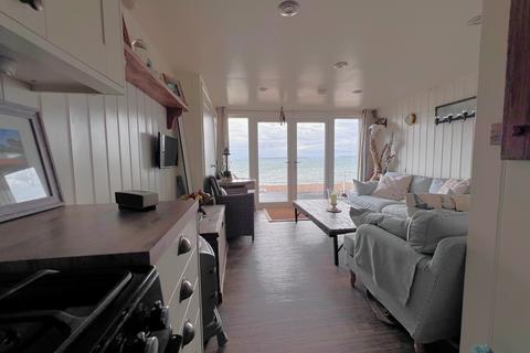 1 bedroom beach hut for sale, Calshot Beach, Calshot SO45