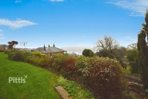 2 bedroom apartment to rent, Zig Zag Road Ventnor PO38