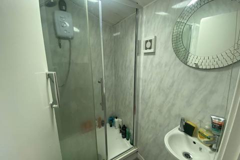 7 bedroom terraced house to rent, Senghennydd Road , Cathays ,