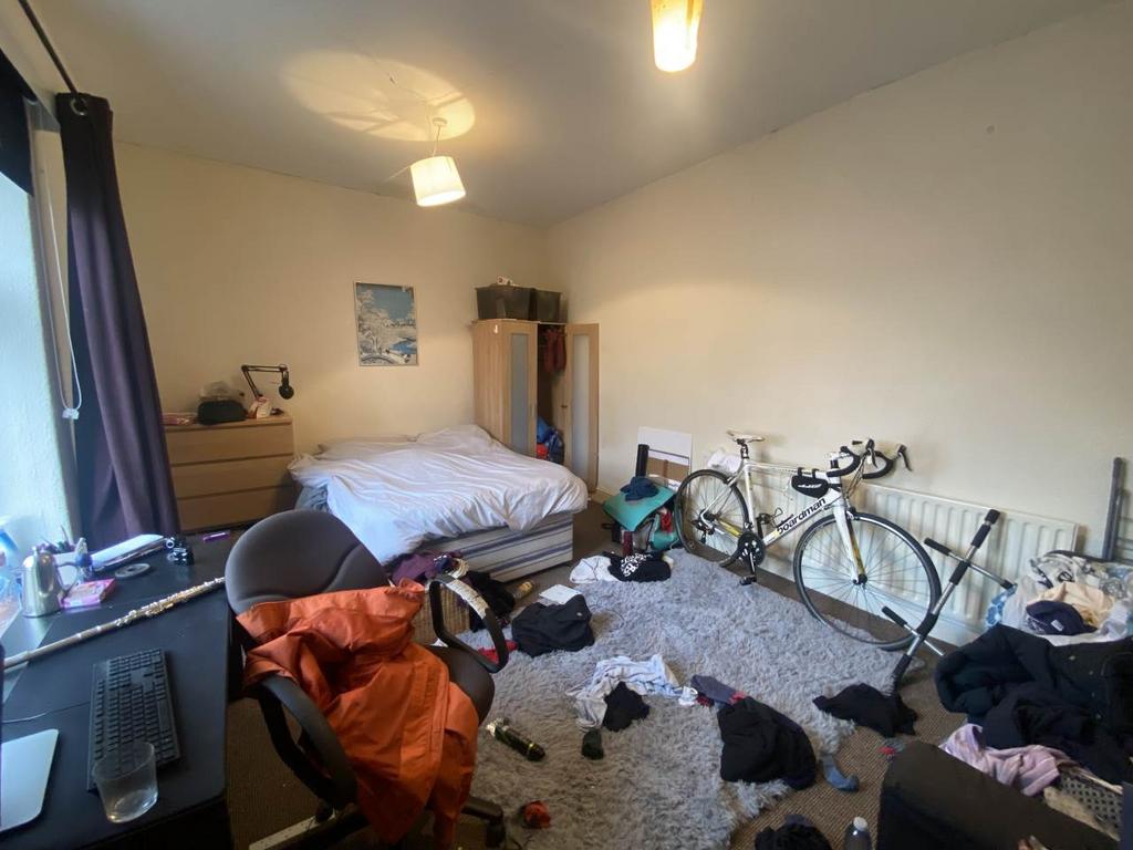 Bedroom 5