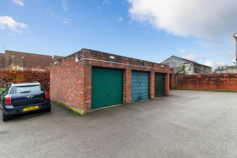 undefined, Green Lane, Bovingdon, HP3