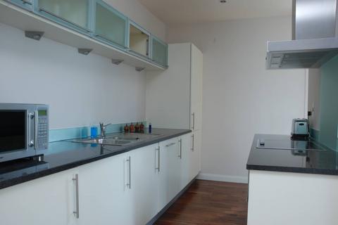 2 bedroom flat to rent, Discovery Dock West, Canary Wharf, London, E14
