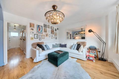 2 bedroom flat to rent, Lime Grove, Shepherd's Bush, London, W12