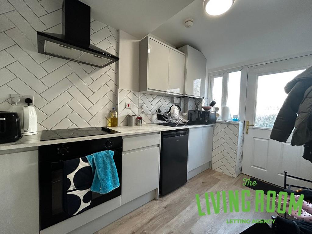 Kitchen a (2)