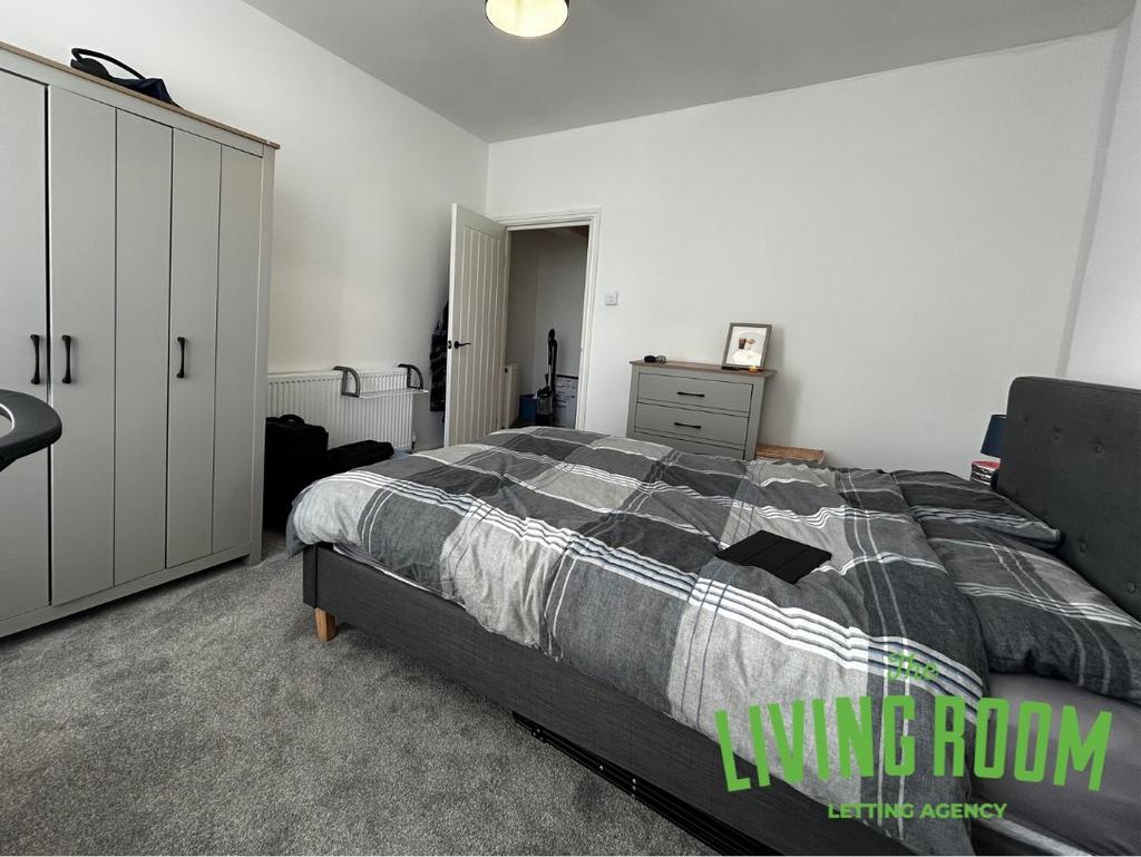 Bedroom d