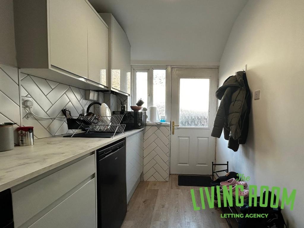 Kitchen c