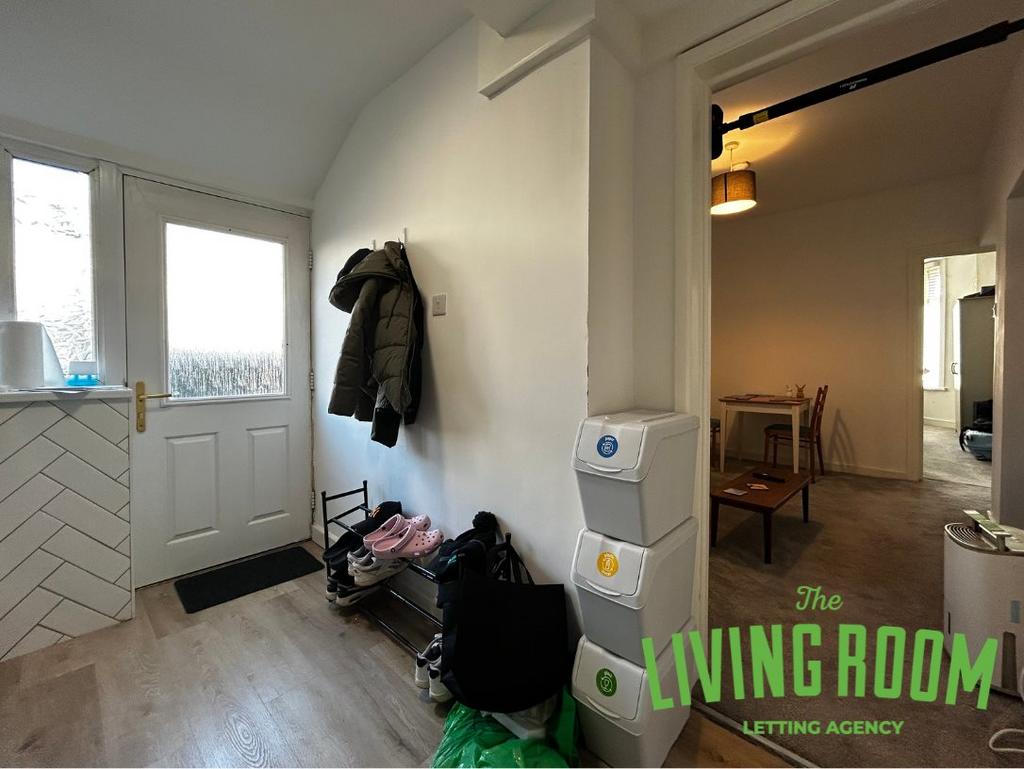 Kitchen b