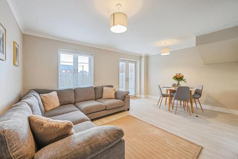 4 bedroom townhouse for sale, Robinson Way, Rugeley