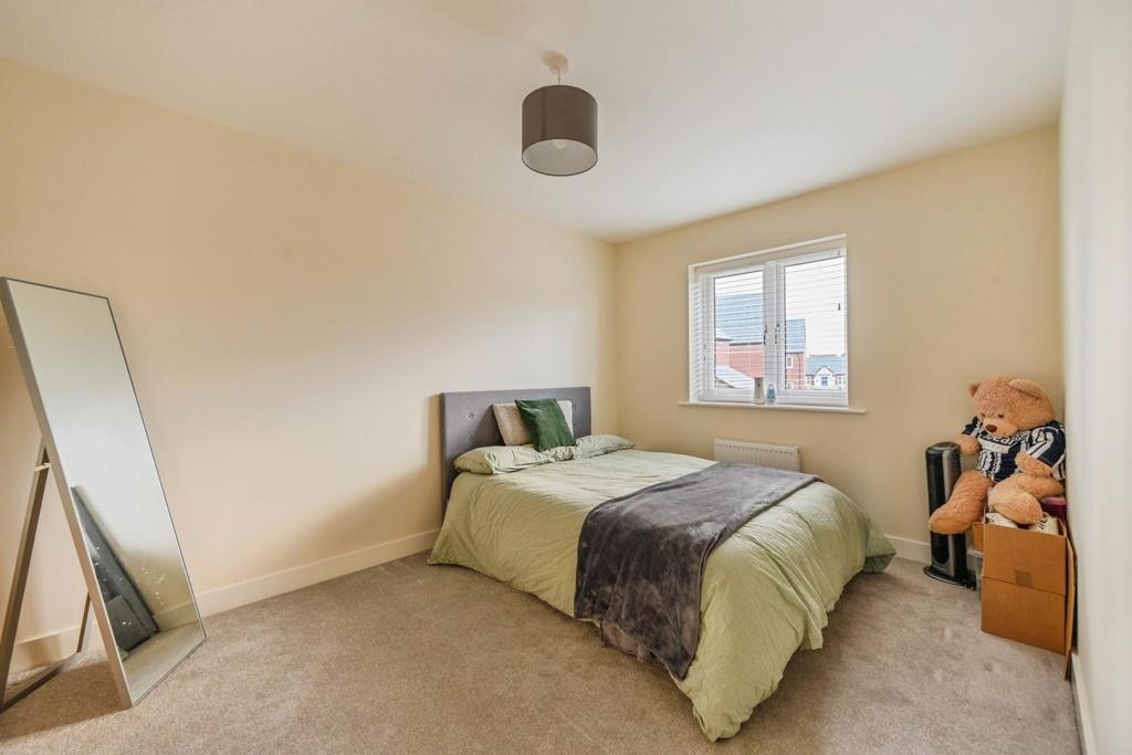74robinsonway-1.jpg