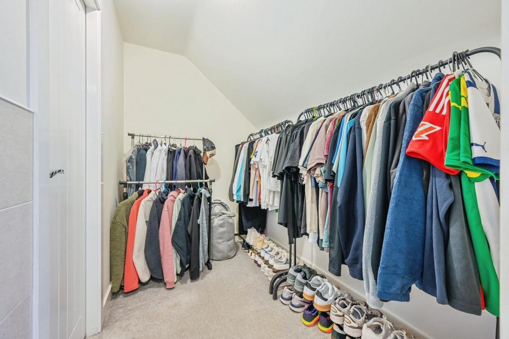 74robinsonway-4.jpg