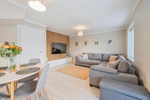 4 bedroom townhouse for sale, Robinson Way, Rugeley