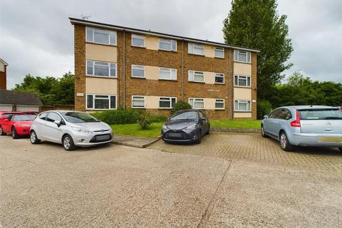 undefined, Hazelwood Court, Hitchin SG5