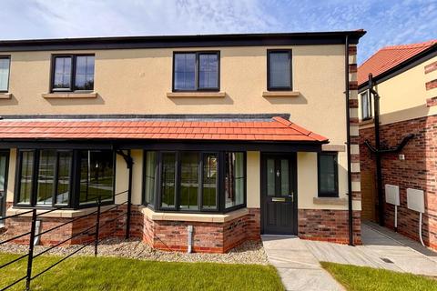 3 bedroom semi-detached house for sale, Cross Lane, North Yorkshire YO12