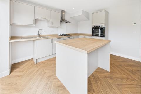 3 bedroom semi-detached house for sale, Cross Lane, North Yorkshire YO12